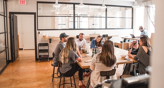 Using Relationship Mapping Software for Businesses